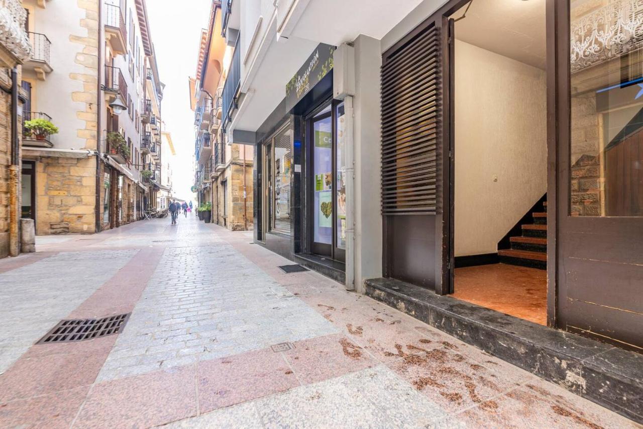Piso En Zarauz Centro A 100M De La Playa Apartment Exterior photo